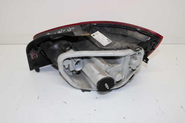 FEU ARRIERE GAUCHE SEAT IBIZA 5 PORTES 2012-2017 ( LED ) - Vue 2